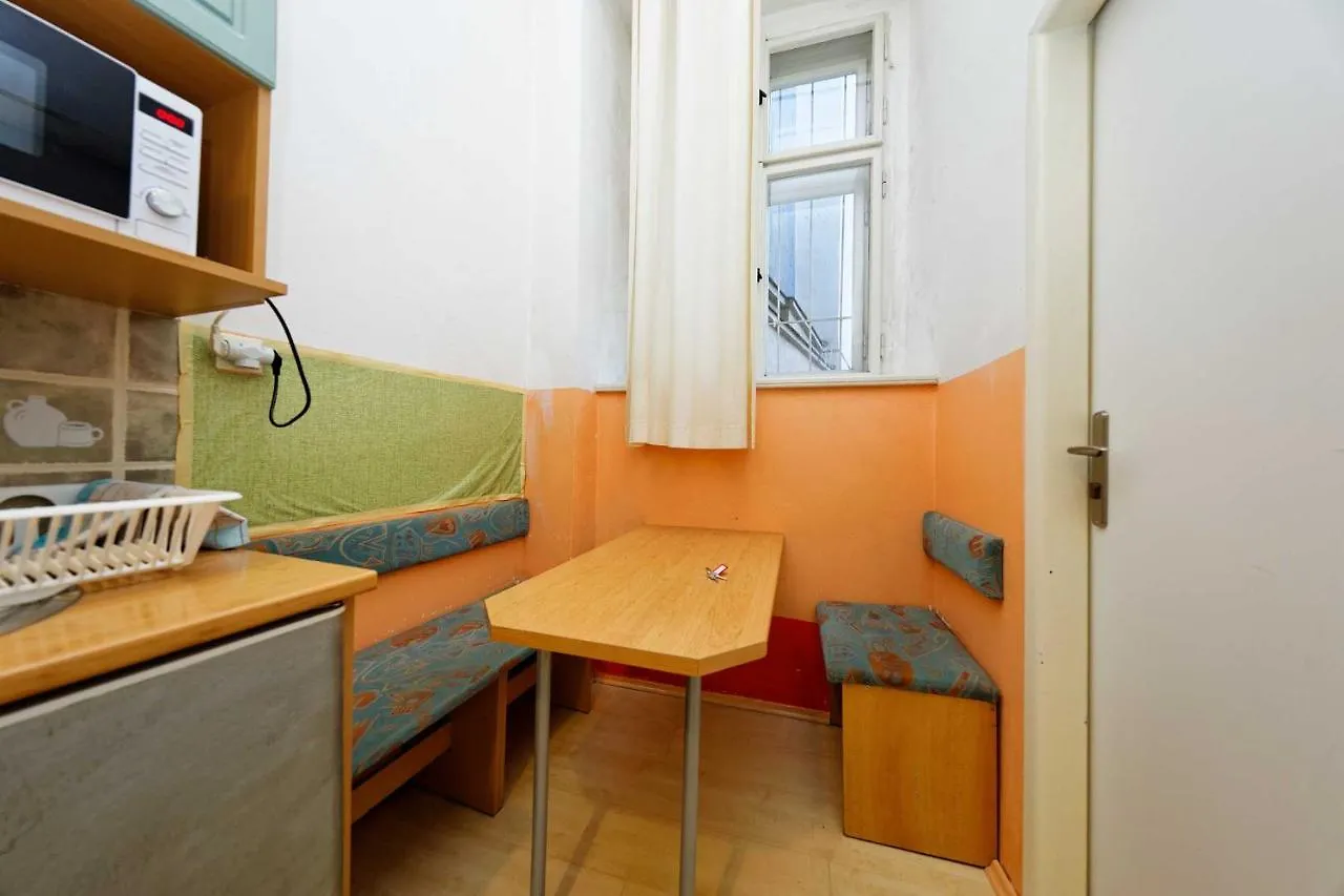 Apartments Truhlarska 31 Prag